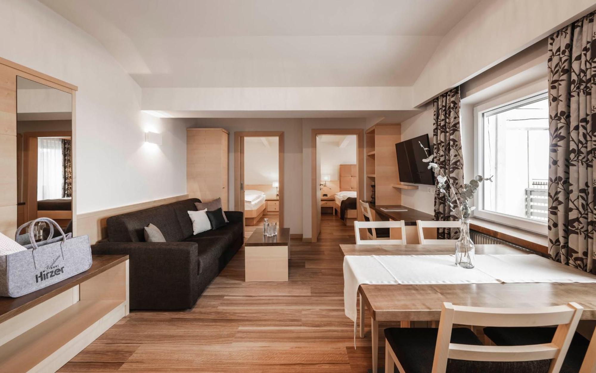 Appartementhaus Residence Hirzer Tirolo Ruang foto