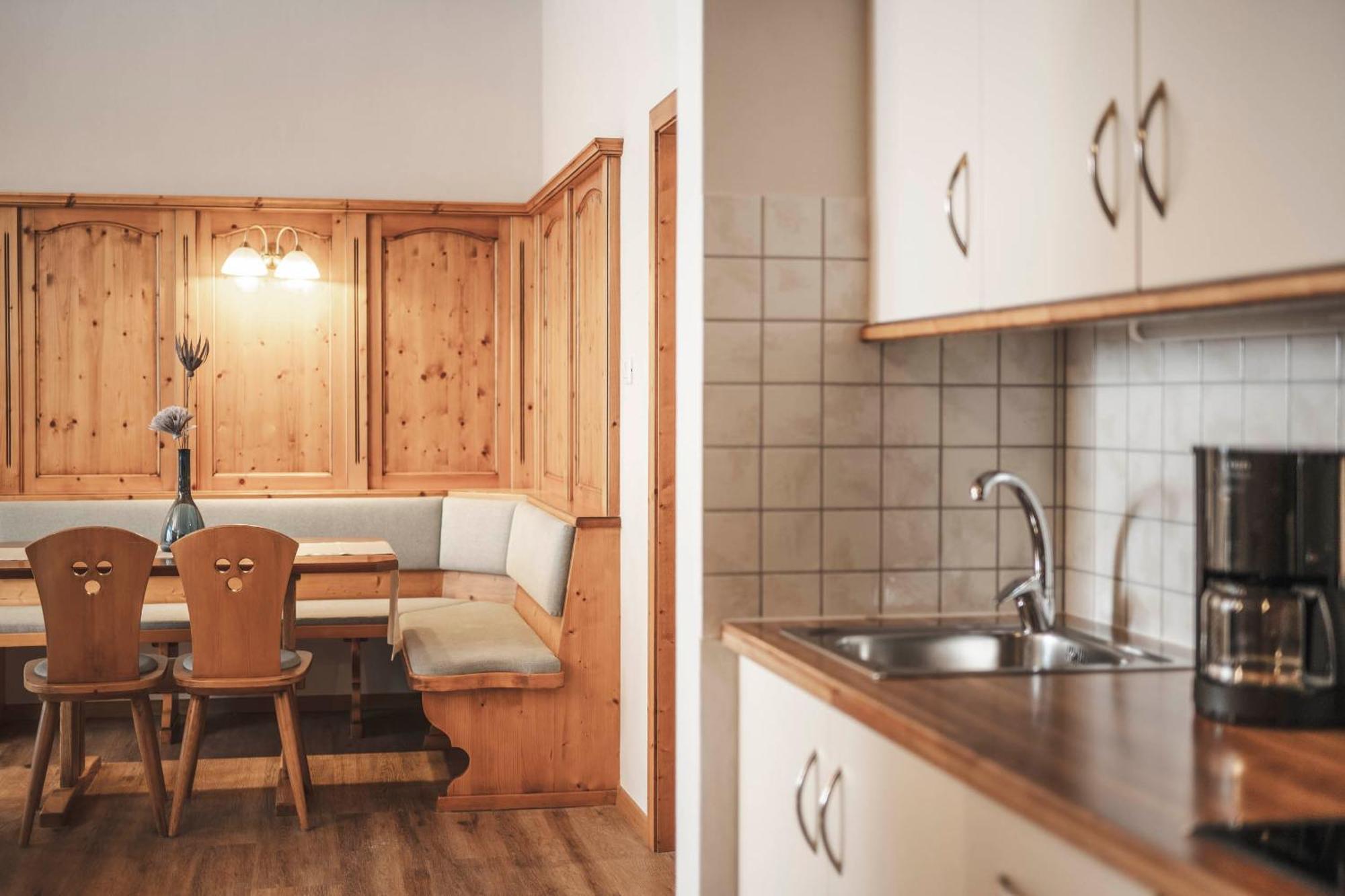 Appartementhaus Residence Hirzer Tirolo Ruang foto