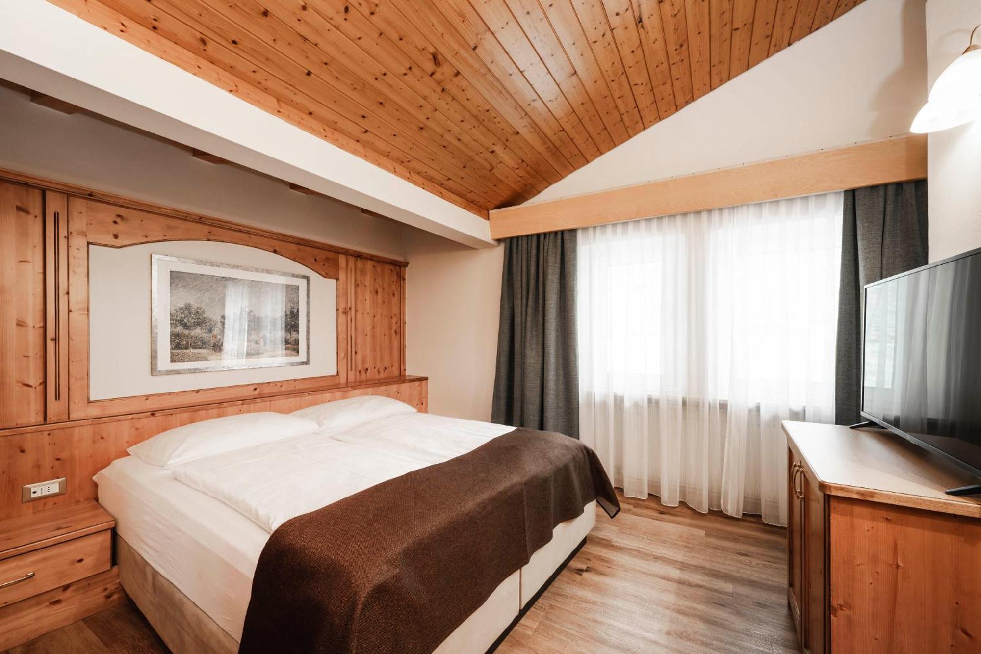 Appartementhaus Residence Hirzer Tirolo Ruang foto